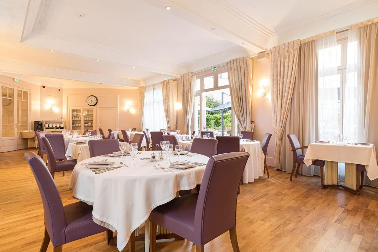 Hôtel Spa Thermalia Châtel-Guyon Esterno foto