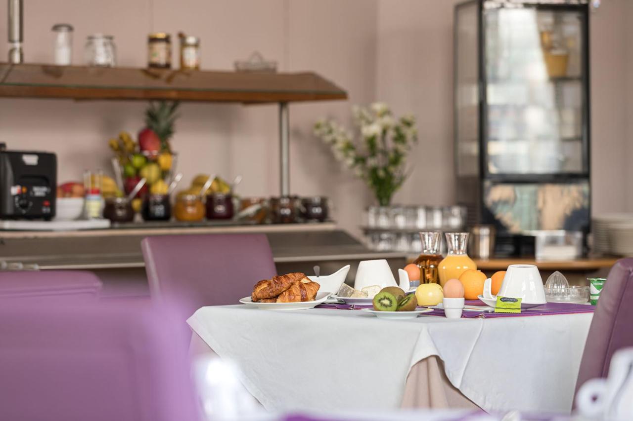 Hôtel Spa Thermalia Châtel-Guyon Esterno foto