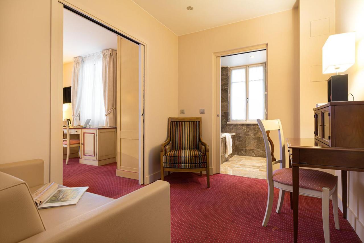 Hôtel Spa Thermalia Châtel-Guyon Esterno foto