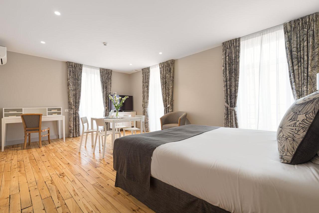 Hôtel Spa Thermalia Châtel-Guyon Esterno foto