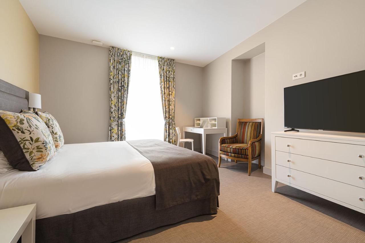 Hôtel Spa Thermalia Châtel-Guyon Esterno foto